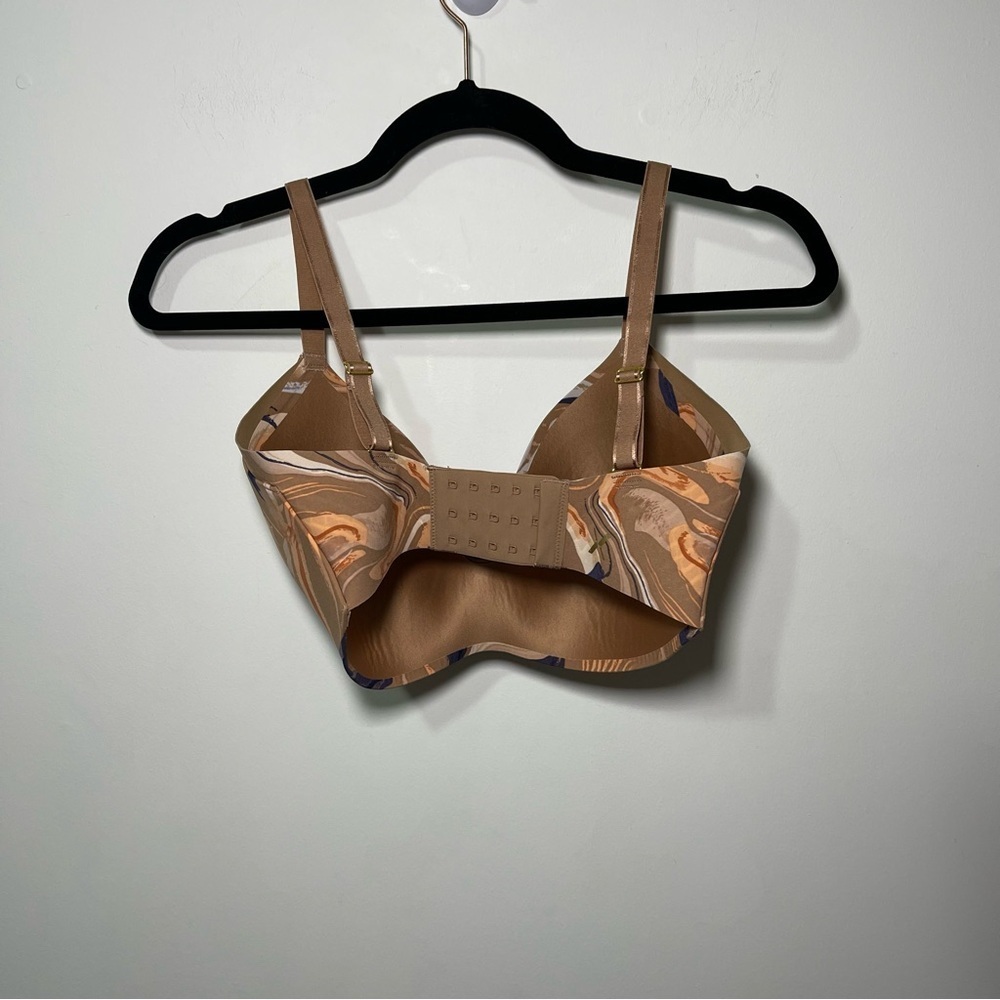 Knix wing woman countour abstrack marble brown wireless bra in size 0 - Picture 5 of 7